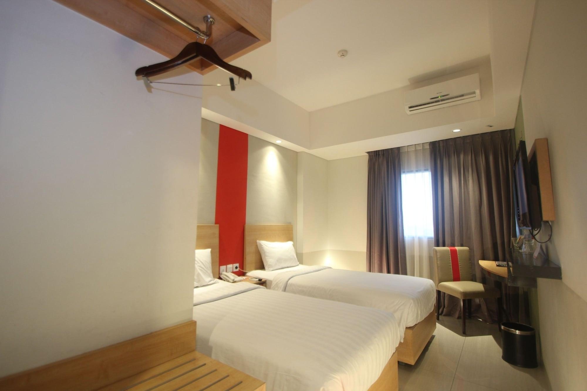@Hom Semarang Simpang Lima Hotell Eksteriør bilde